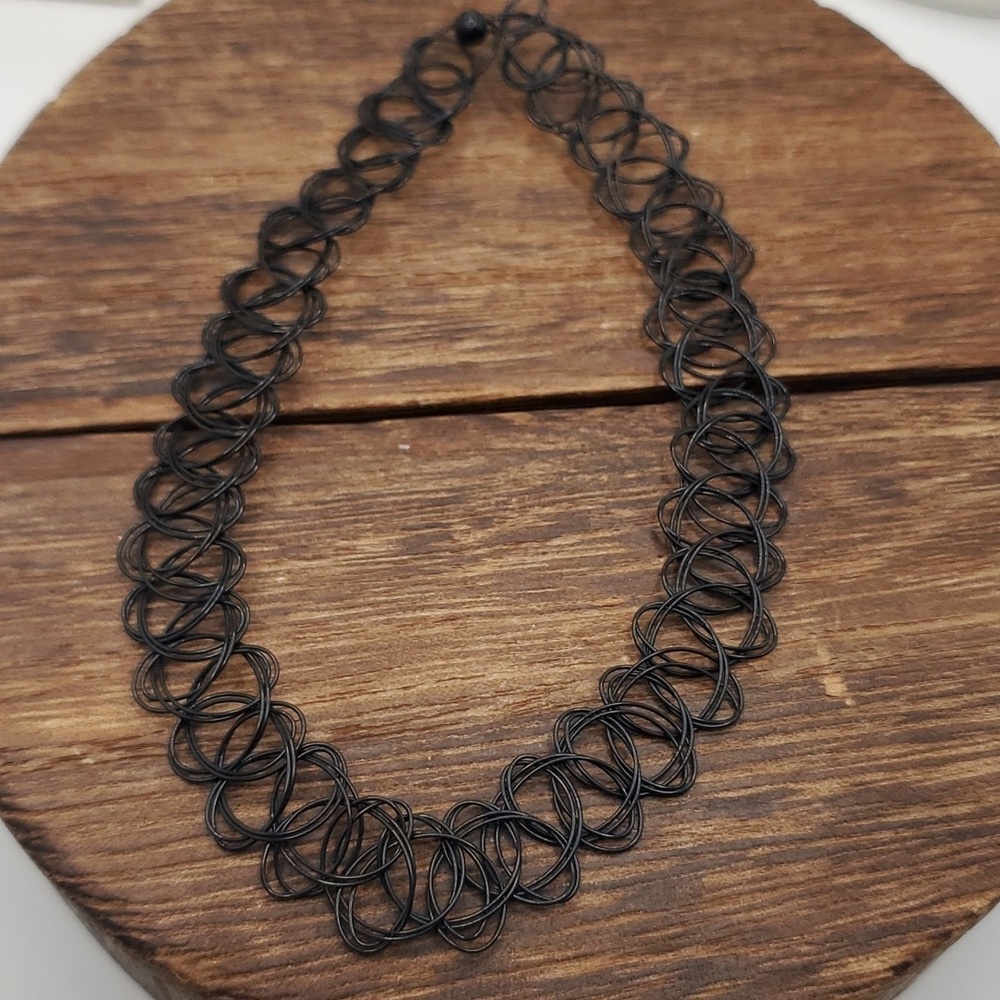 Cobweb‎ swirl Gothic choker N3123